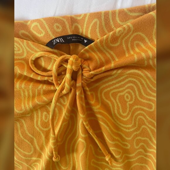ZARA Yellow Retro Swirl Midi Skirt with Stretch Women's size L - Picture 3 of 5
